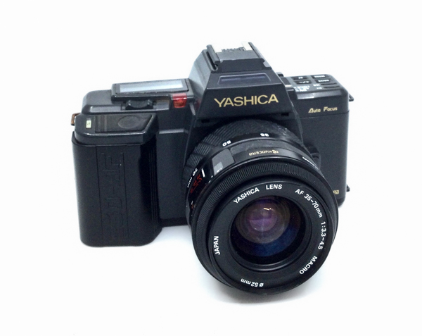 Yashica 230 AF